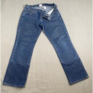 Calvin Klein Women’s size 8 Blue Dark Wash Jeans 5-Pocket Design.